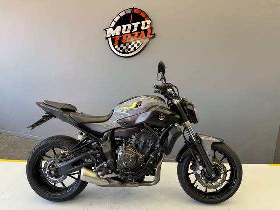 YAMAHA MT-07 ABS YAMAHA MT-07 ABS